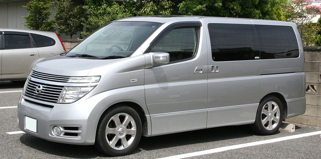 Nissan Elgrand E51 Review Andrew S Japanese Cars