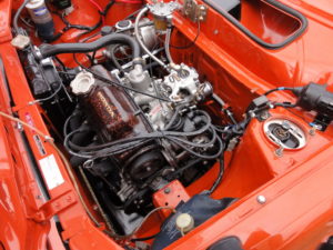 Honda Civic RS engine bay