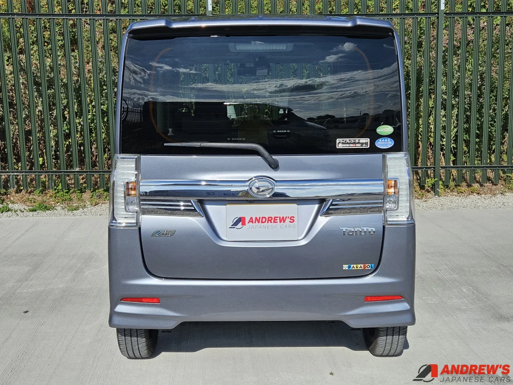 Picture showing the rear & tailgate of a 2014 Daihatsu Tanto Custom in grey