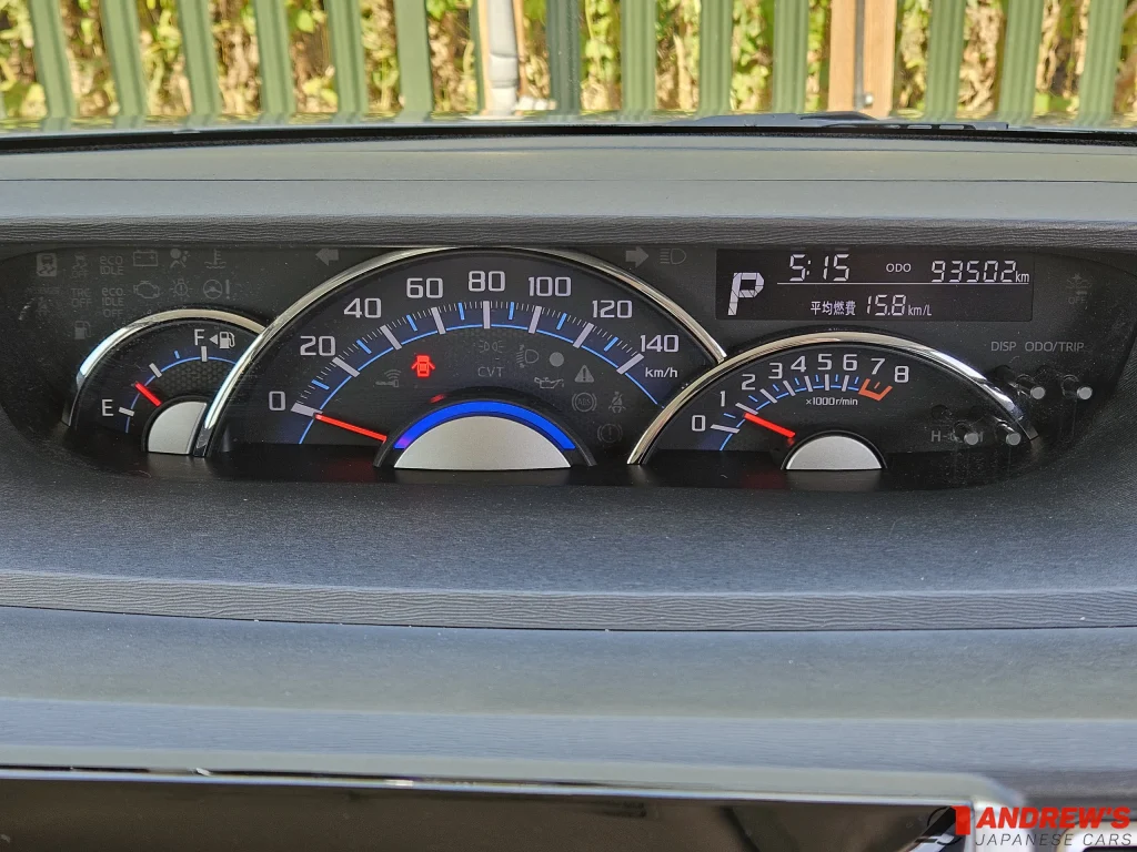 Picture of the dials on a 2014 Daihatsu Tanto Custom RS SA kei car from Japan